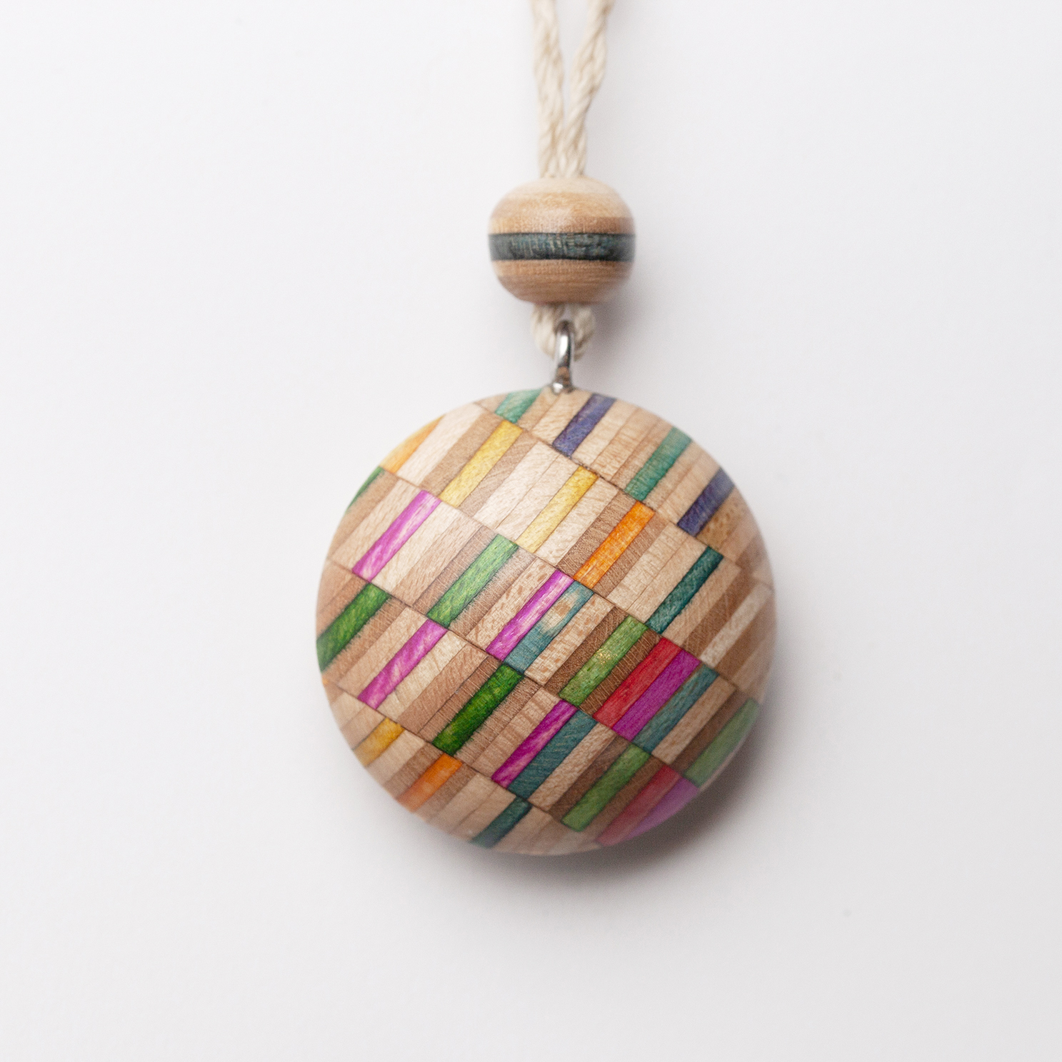 Necklace Spheroid 8