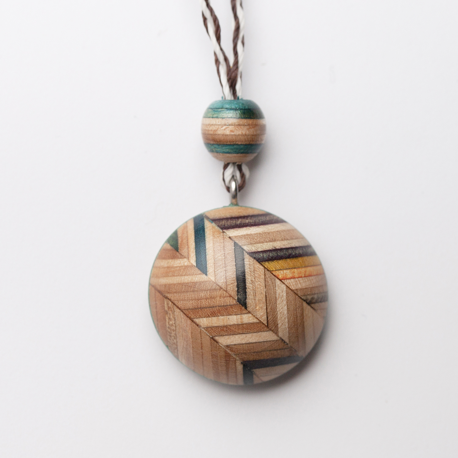 Necklace Spheroid 9