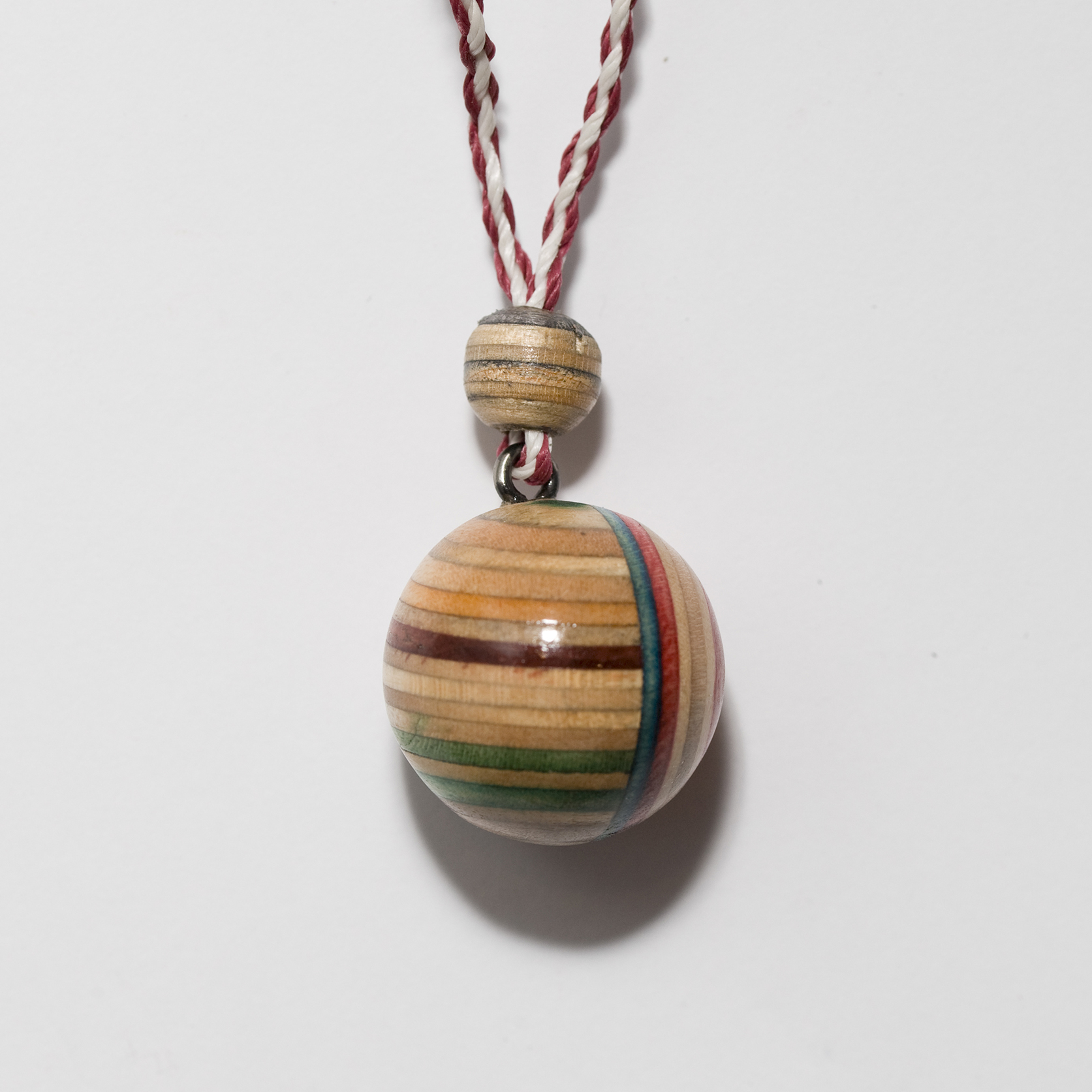 Necklace Spheroid 17