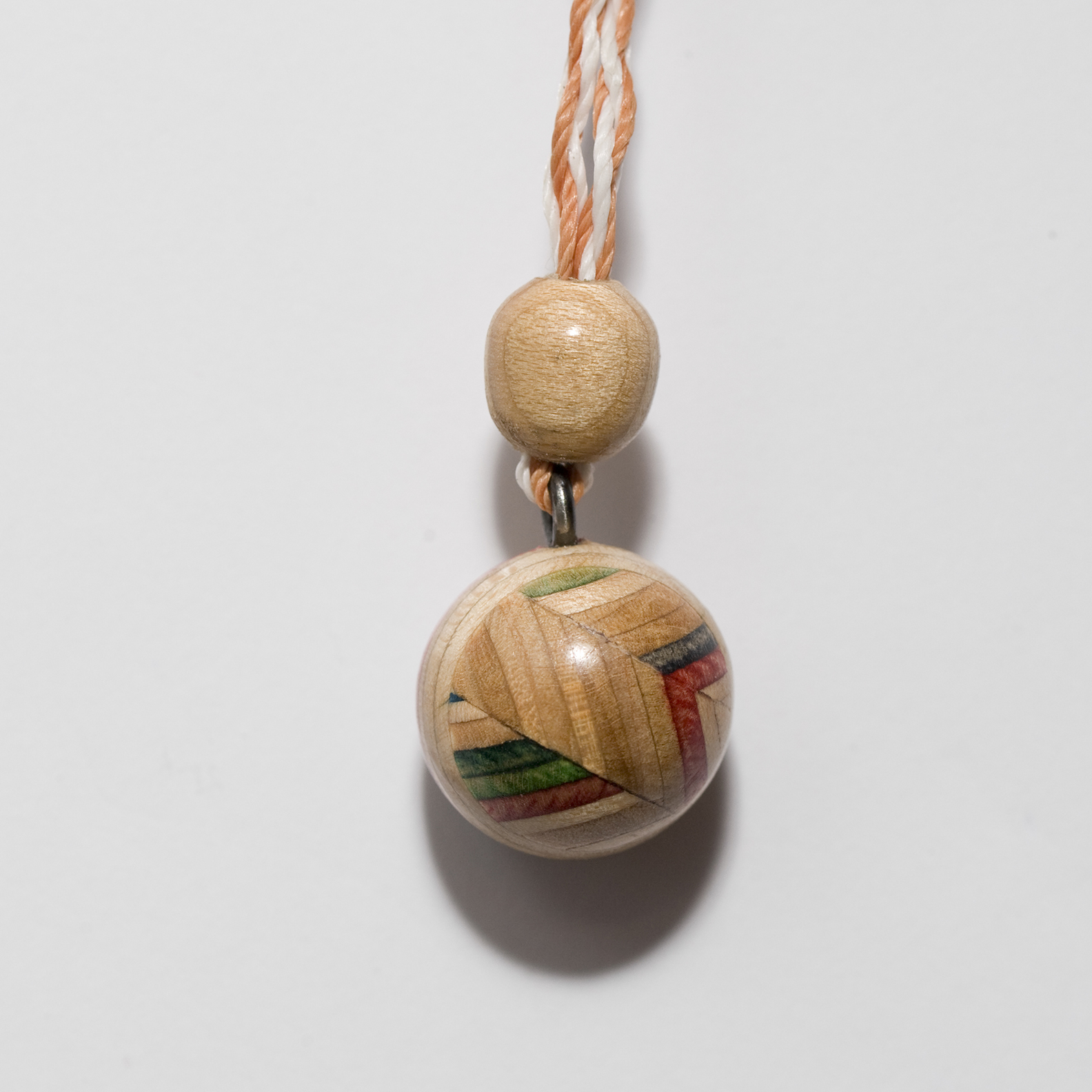 Necklace Spheroid 18